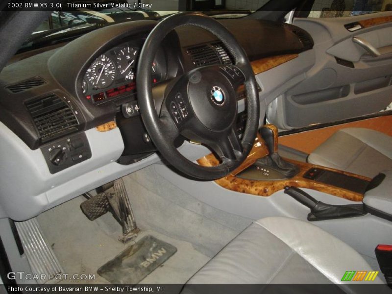 Titanium Silver Metallic / Grey 2002 BMW X5 3.0i