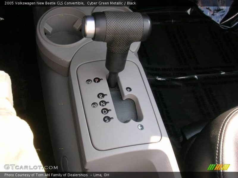 Cyber Green Metallic / Black 2005 Volkswagen New Beetle GLS Convertible