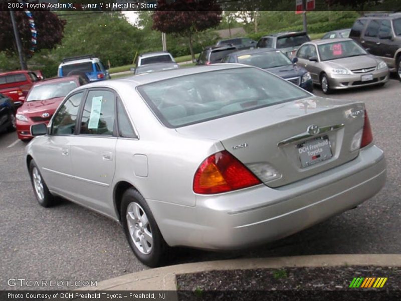 Lunar Mist Metallic / Stone 2002 Toyota Avalon XL