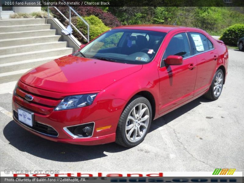 Sangria Red Metallic / Charcoal Black 2010 Ford Fusion SE