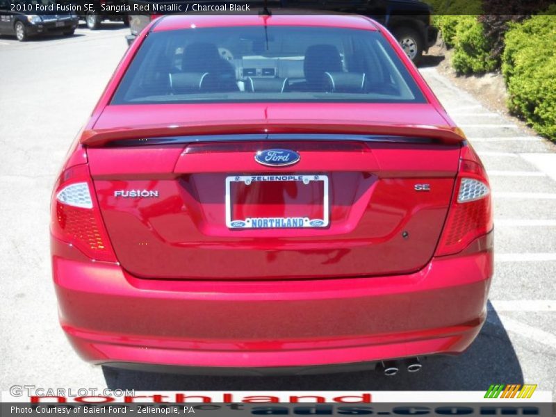 Sangria Red Metallic / Charcoal Black 2010 Ford Fusion SE