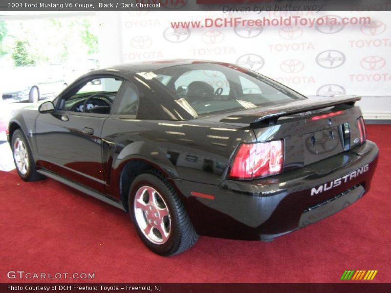 Black / Dark Charcoal 2003 Ford Mustang V6 Coupe