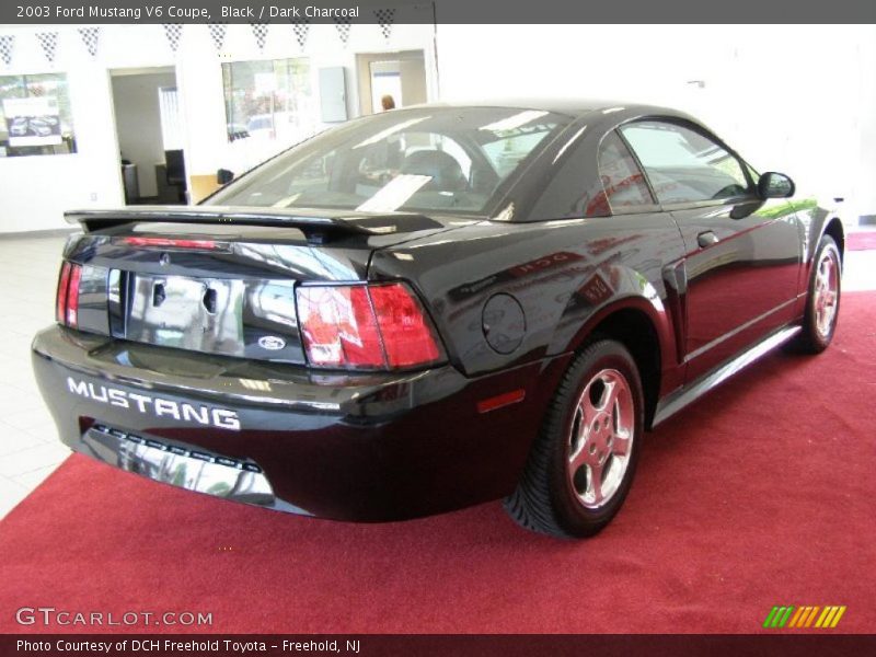 Black / Dark Charcoal 2003 Ford Mustang V6 Coupe
