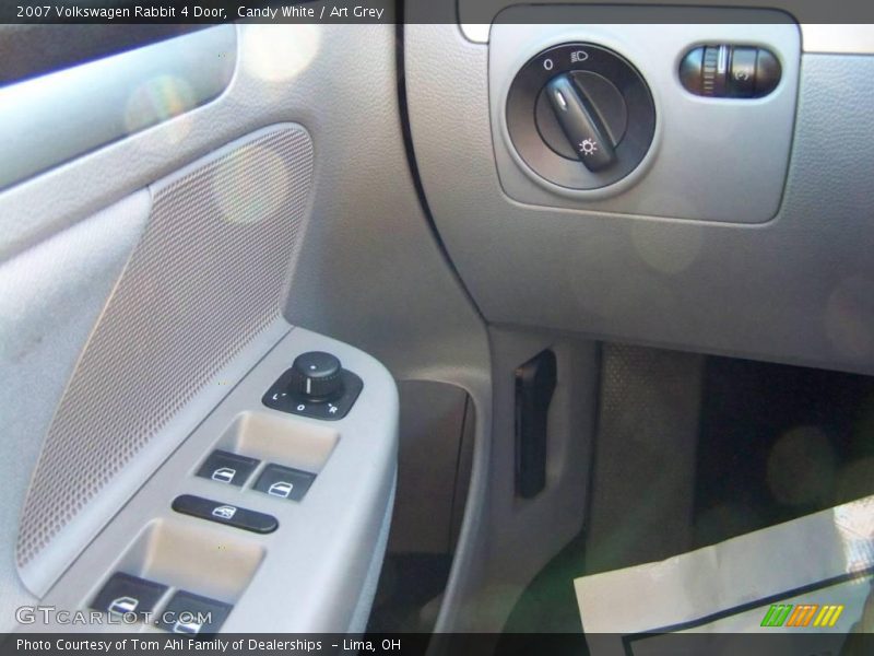 Candy White / Art Grey 2007 Volkswagen Rabbit 4 Door