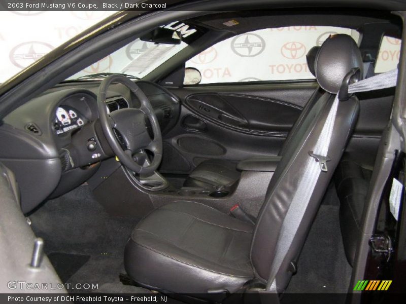 Black / Dark Charcoal 2003 Ford Mustang V6 Coupe