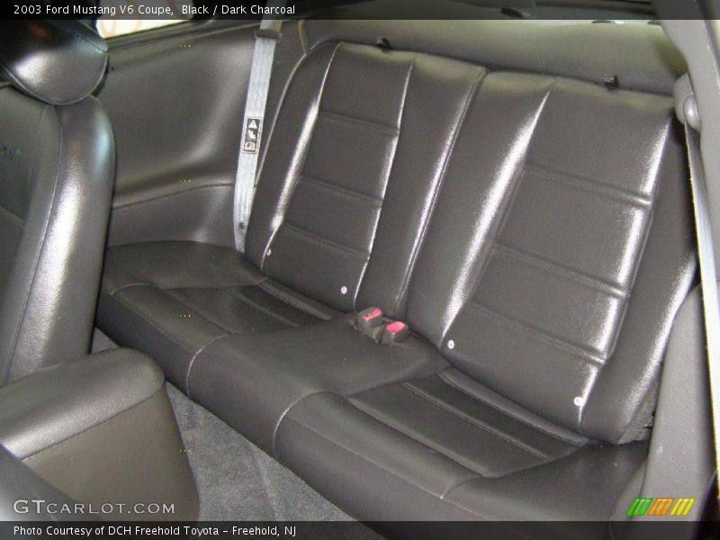 Black / Dark Charcoal 2003 Ford Mustang V6 Coupe