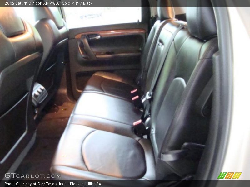 Gold Mist / Black 2009 Saturn Outlook XR AWD