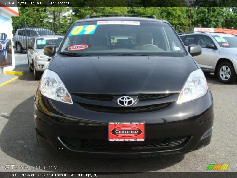 Black / Stone 2009 Toyota Sienna LE