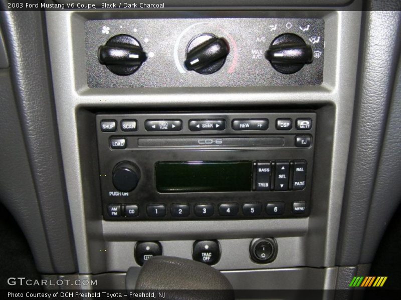 Black / Dark Charcoal 2003 Ford Mustang V6 Coupe