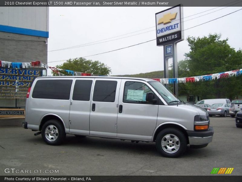 Sheer Silver Metallic / Medium Pewter 2010 Chevrolet Express LT 1500 AWD Passenger Van