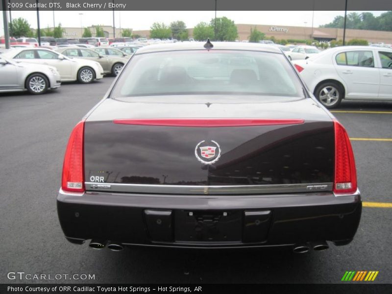 Black Cherry / Ebony 2009 Cadillac DTS