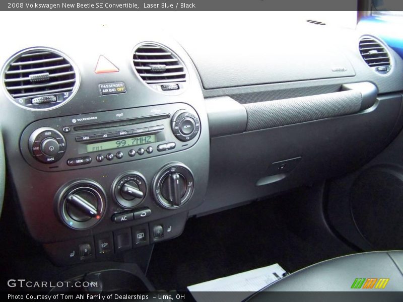 Laser Blue / Black 2008 Volkswagen New Beetle SE Convertible
