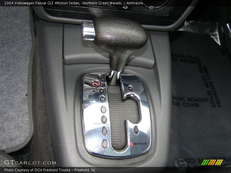 Northern Green Metallic / Anthracite 2004 Volkswagen Passat GLS 4Motion Sedan