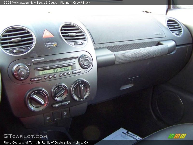 Platinum Grey / Black 2008 Volkswagen New Beetle S Coupe