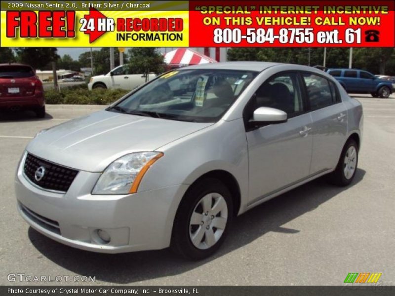 Brilliant Silver / Charcoal 2009 Nissan Sentra 2.0