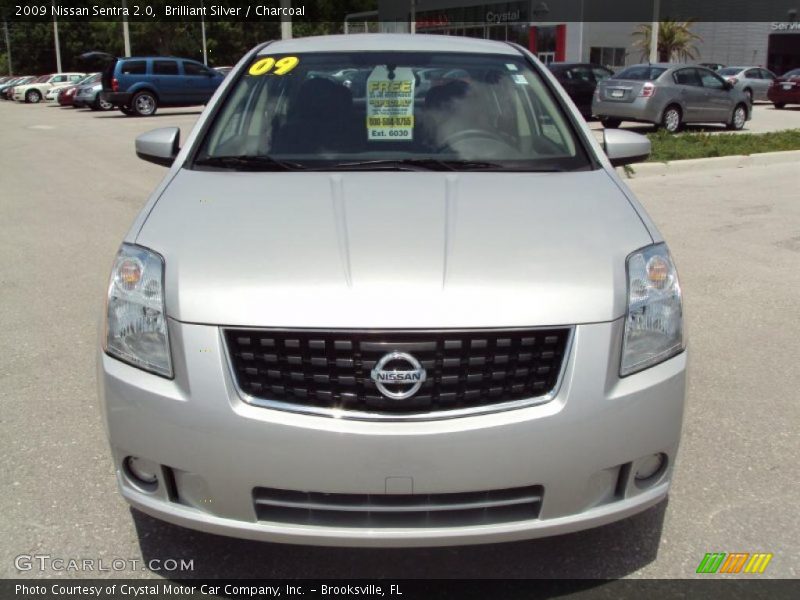 Brilliant Silver / Charcoal 2009 Nissan Sentra 2.0