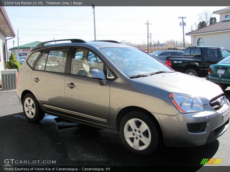 Titanium Gray / Beige 2009 Kia Rondo LX V6