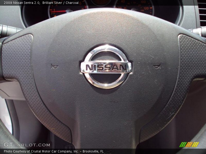Brilliant Silver / Charcoal 2009 Nissan Sentra 2.0