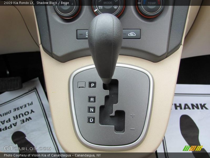 Shadow Black / Beige 2009 Kia Rondo LX