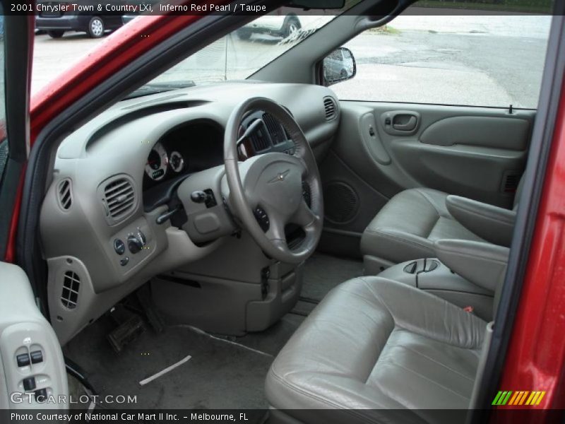 Inferno Red Pearl / Taupe 2001 Chrysler Town & Country LXi