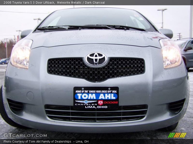 Meteorite Metallic / Dark Charcoal 2008 Toyota Yaris S 3 Door Liftback