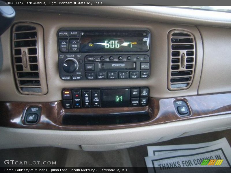 Light Bronzemist Metallic / Shale 2004 Buick Park Avenue
