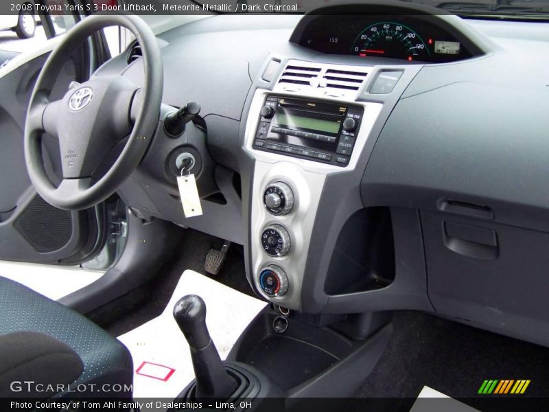 Meteorite Metallic / Dark Charcoal 2008 Toyota Yaris S 3 Door Liftback