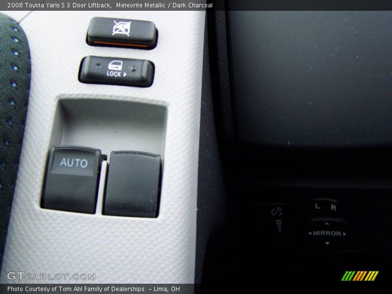 Meteorite Metallic / Dark Charcoal 2008 Toyota Yaris S 3 Door Liftback