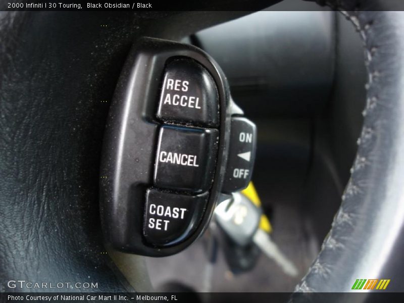 Black Obsidian / Black 2000 Infiniti I 30 Touring
