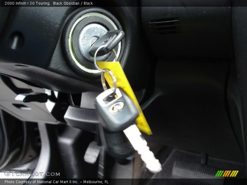 Black Obsidian / Black 2000 Infiniti I 30 Touring