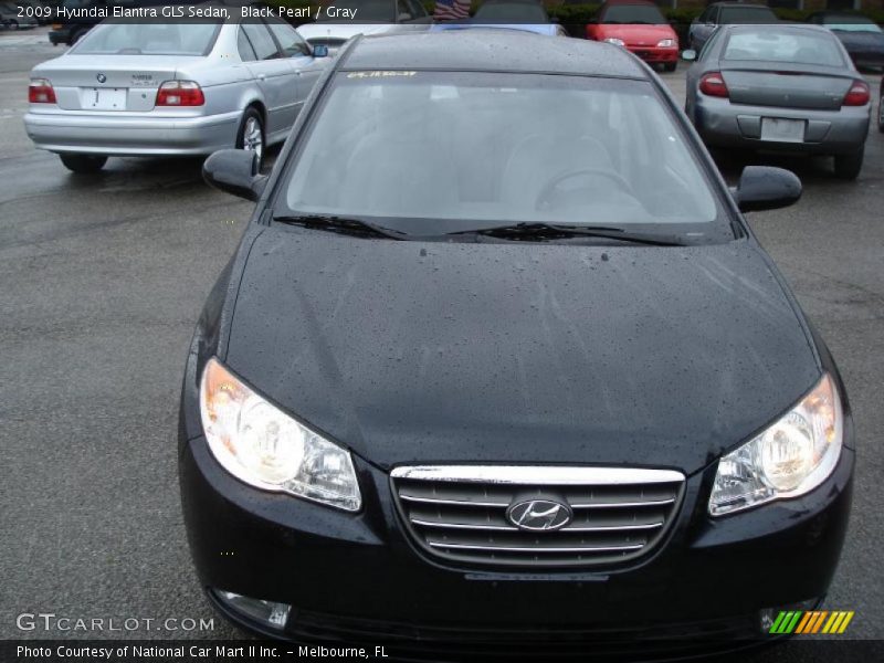 Black Pearl / Gray 2009 Hyundai Elantra GLS Sedan