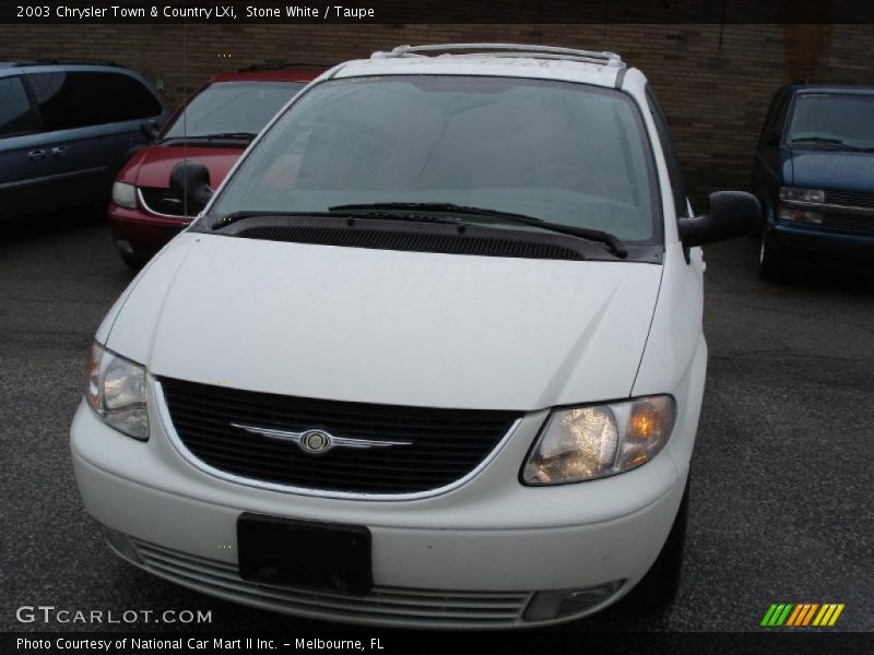 Stone White / Taupe 2003 Chrysler Town & Country LXi
