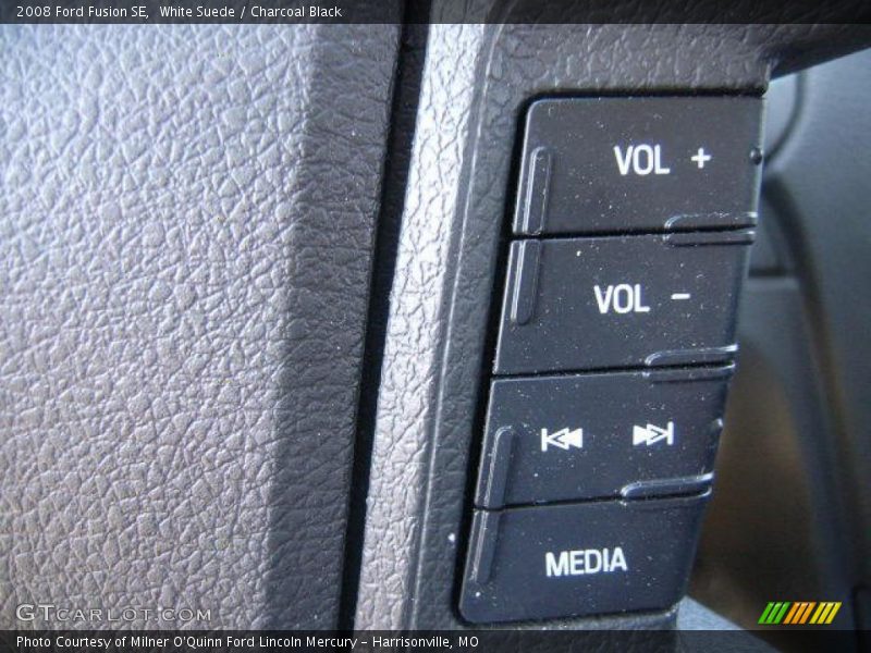 White Suede / Charcoal Black 2008 Ford Fusion SE