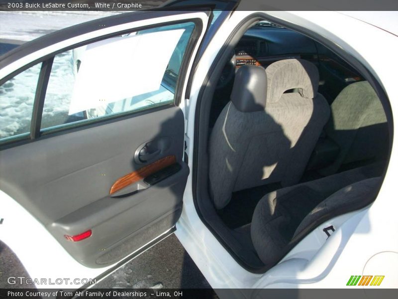 White / Graphite 2003 Buick LeSabre Custom