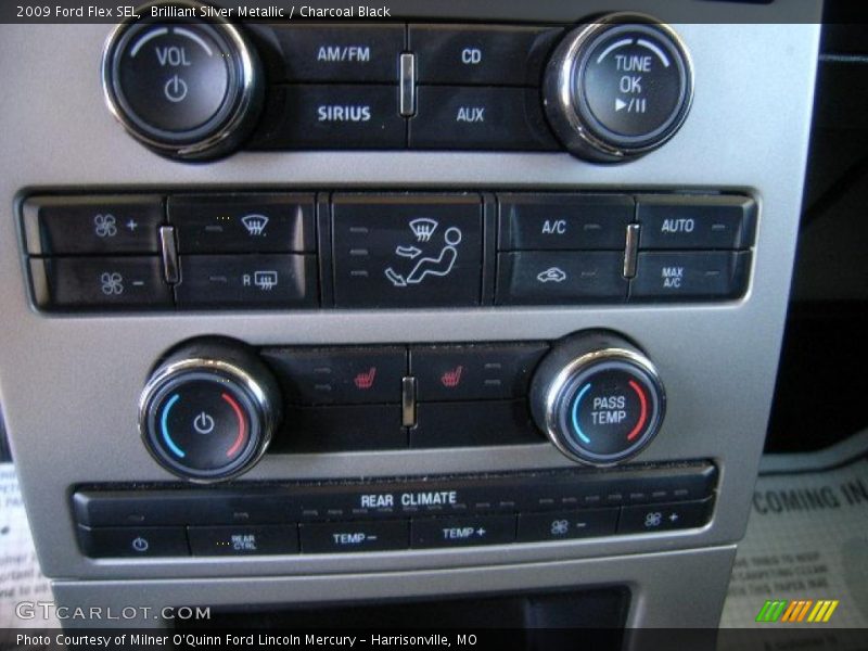 Brilliant Silver Metallic / Charcoal Black 2009 Ford Flex SEL