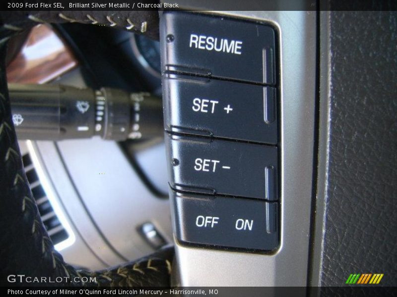 Brilliant Silver Metallic / Charcoal Black 2009 Ford Flex SEL