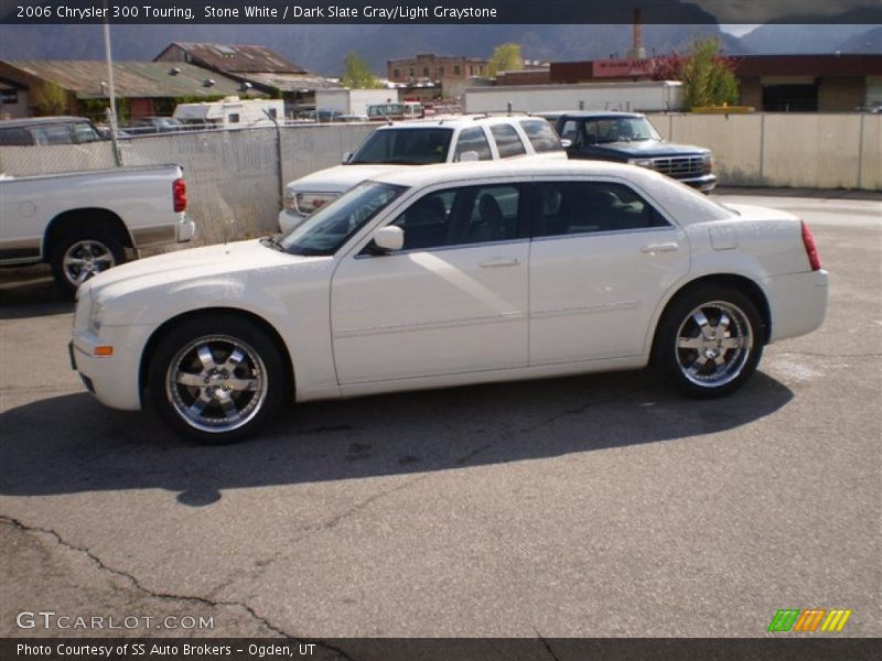 Stone White / Dark Slate Gray/Light Graystone 2006 Chrysler 300 Touring