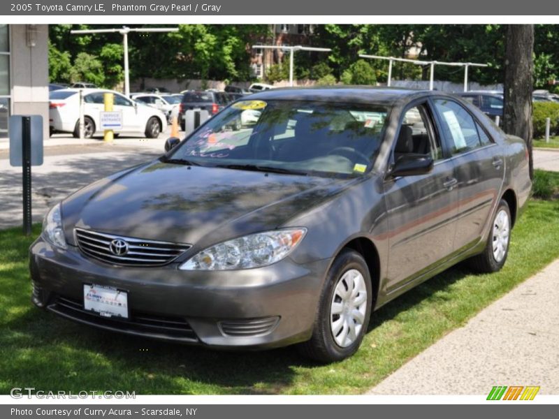 Phantom Gray Pearl / Gray 2005 Toyota Camry LE