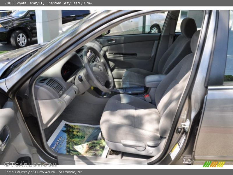 Phantom Gray Pearl / Gray 2005 Toyota Camry LE