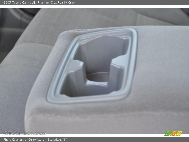 Phantom Gray Pearl / Gray 2005 Toyota Camry LE