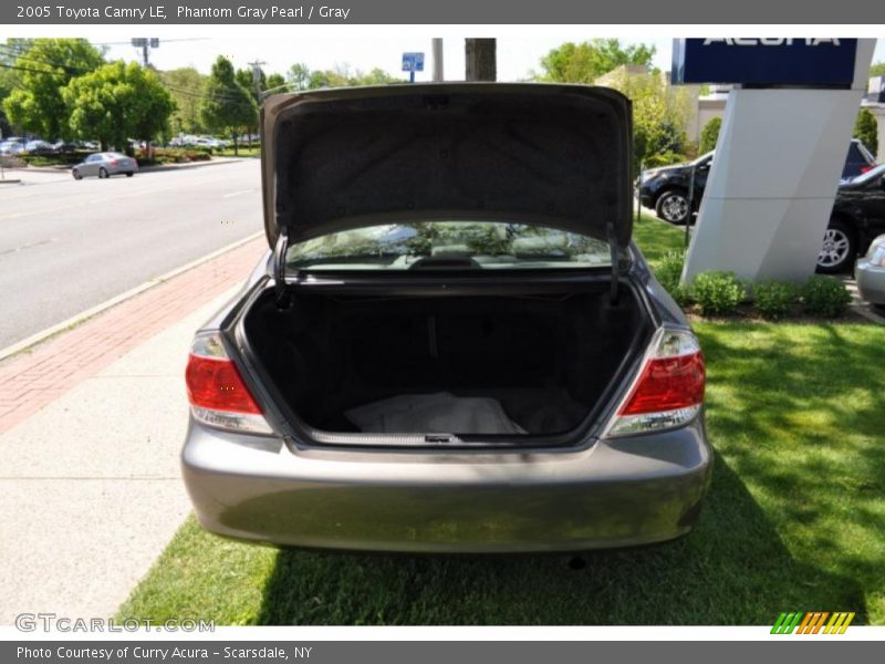 Phantom Gray Pearl / Gray 2005 Toyota Camry LE