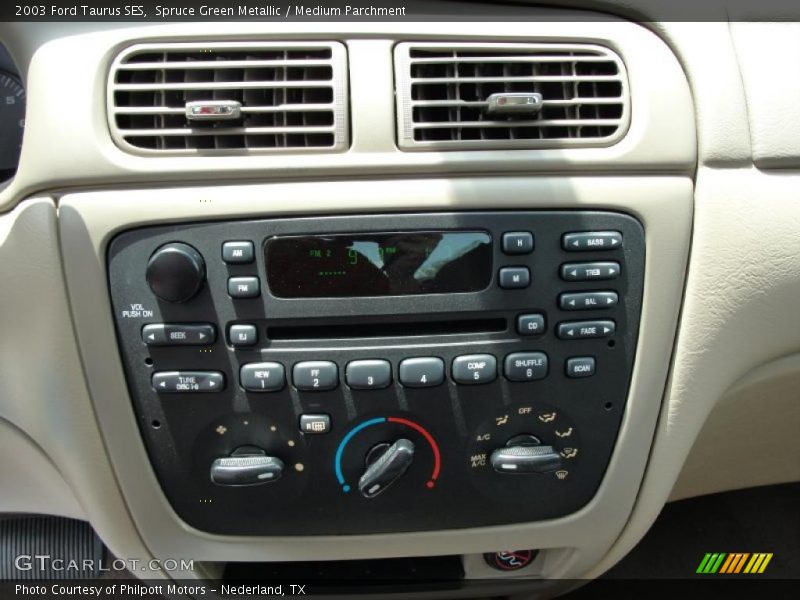 Spruce Green Metallic / Medium Parchment 2003 Ford Taurus SES