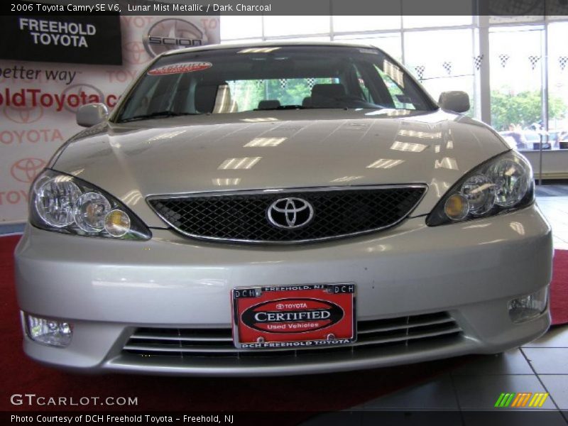 Lunar Mist Metallic / Dark Charcoal 2006 Toyota Camry SE V6