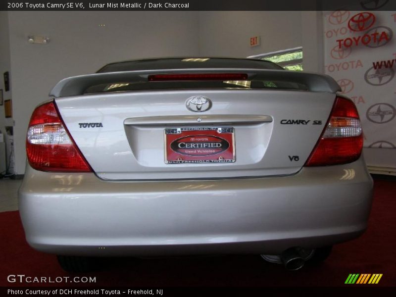 Lunar Mist Metallic / Dark Charcoal 2006 Toyota Camry SE V6
