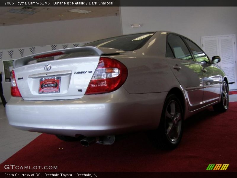 Lunar Mist Metallic / Dark Charcoal 2006 Toyota Camry SE V6