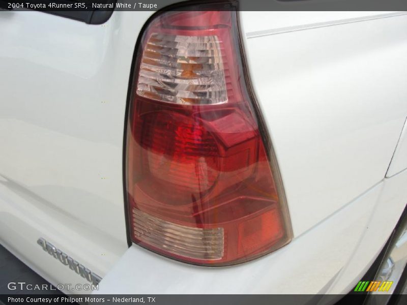 Natural White / Taupe 2004 Toyota 4Runner SR5