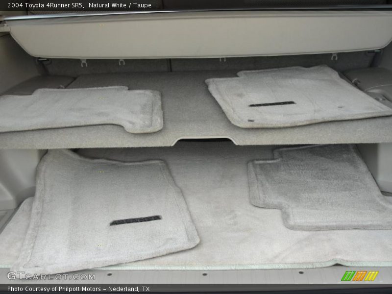 Natural White / Taupe 2004 Toyota 4Runner SR5