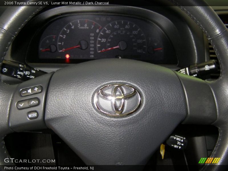 Lunar Mist Metallic / Dark Charcoal 2006 Toyota Camry SE V6