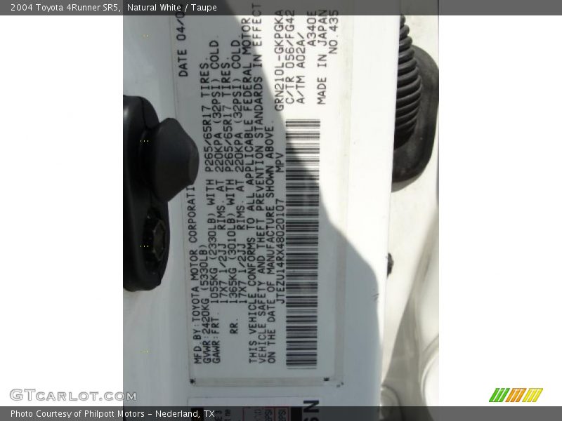 Natural White / Taupe 2004 Toyota 4Runner SR5