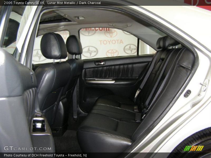 Lunar Mist Metallic / Dark Charcoal 2006 Toyota Camry SE V6